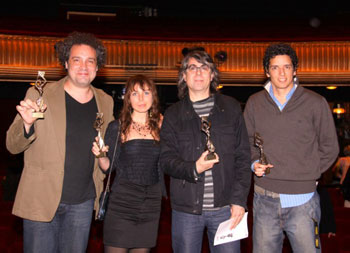 Los guionistas de Vidas Robadas premiados por Argentores foto Los guionistas de Vidas Robadas premiados por Argentores