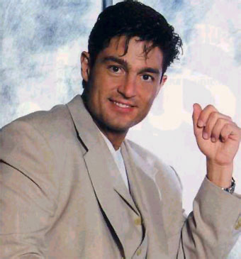 Fernando Colunga en La dueña de tu Amor