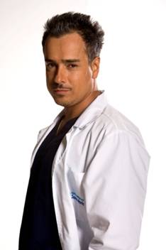 Un médico seductor llega al Hospital Santa María 